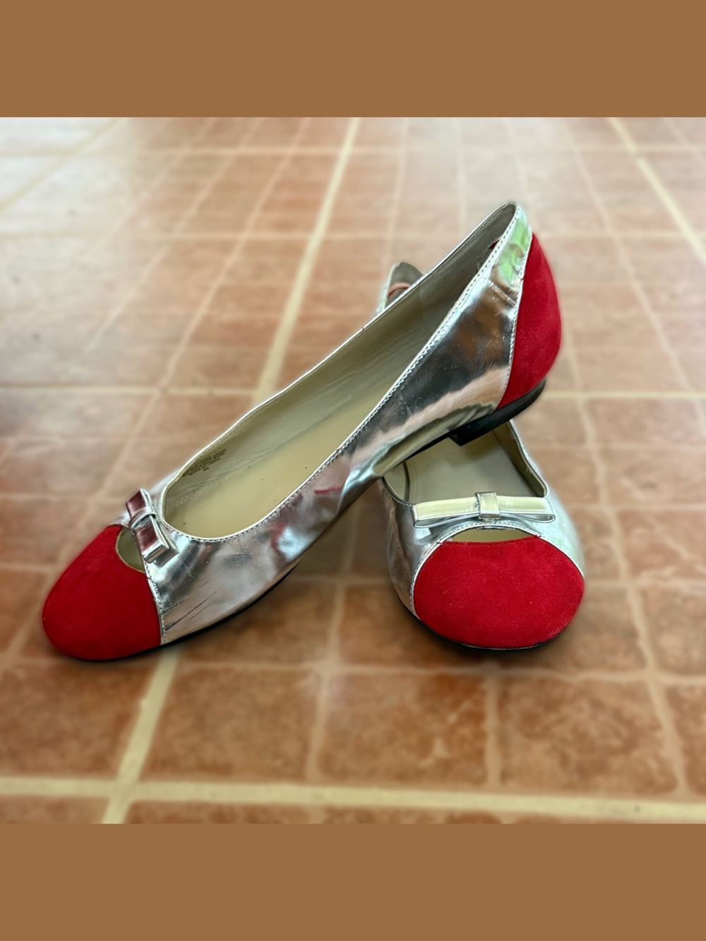 Andrew Steven’s Women’s Silver Ballet Flats with Red Toe and Heel